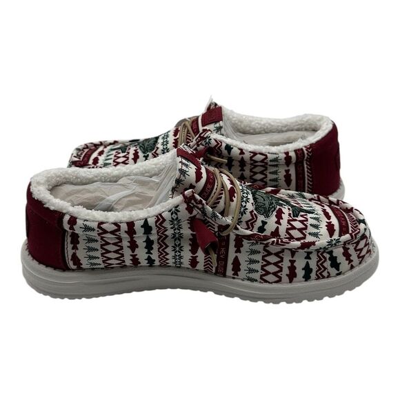 Hey Dude Wally Merry Fishmas Sweater Loafers Mens 10 Red Green Christmas Slip On - Picture 7 of 10